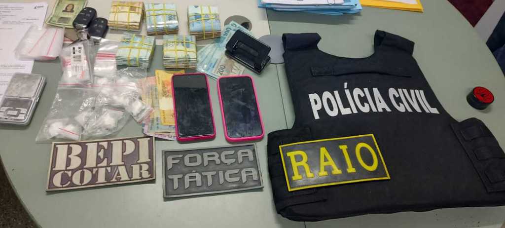 Em ação conjunta, Polícia Civil e Militar capturam três suspeitos de tráfico de drogas e homicídio e apreendem quase R$ 48 mil em Iguatu