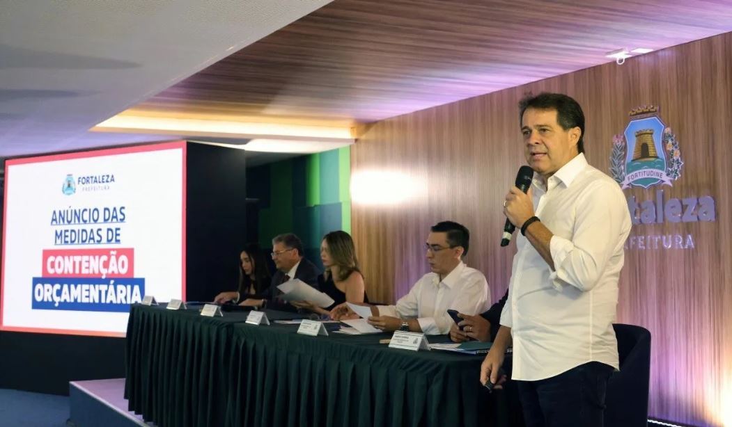 Prefeito de Fortaleza reduz próprio salário em 20%