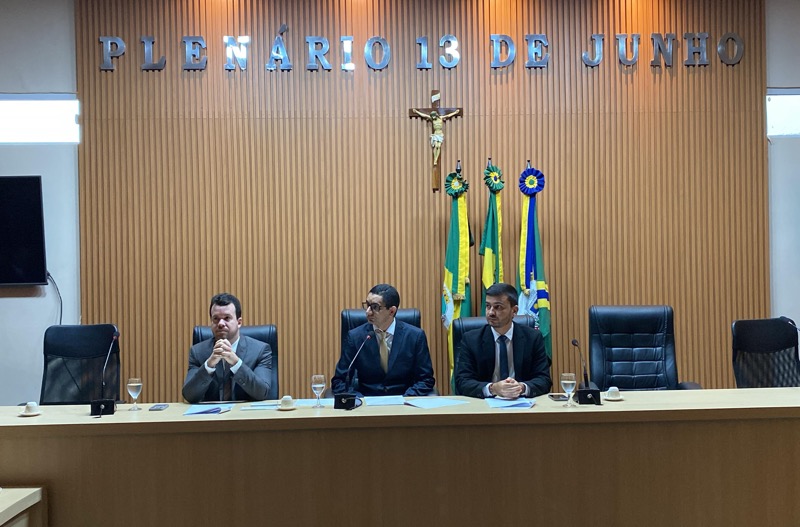 AO VIVO: cerimônia de posse do prefeito Guilherme, do vice Vevé e dos vereadores tem início na cidade de Barbalha