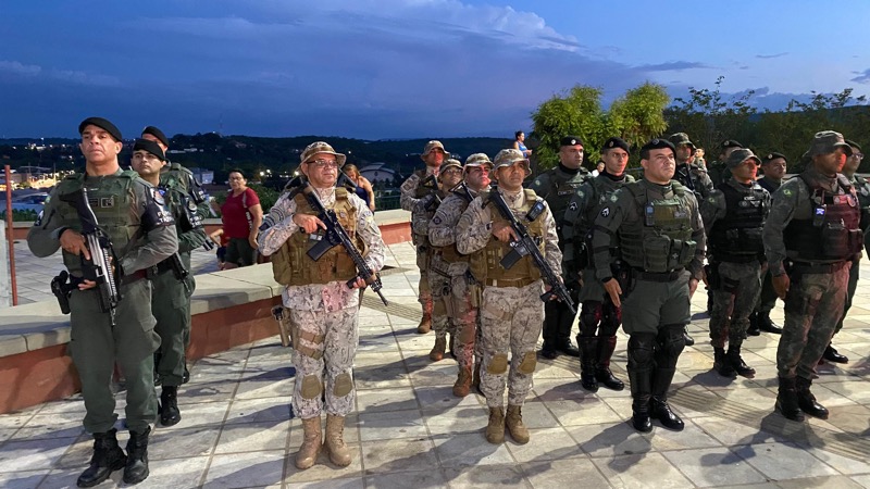 AO VIVO: forças de segurança realizam operação “Contenção”, para combater a criminalidade no Crato