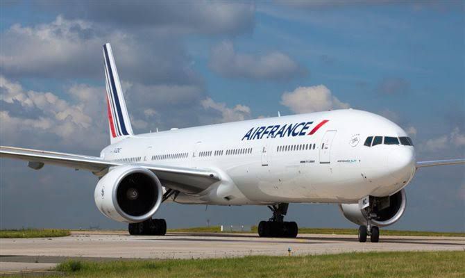 Governo do Ceará anuncia nova rota internacional da Air France conectando Fortaleza a Caiena