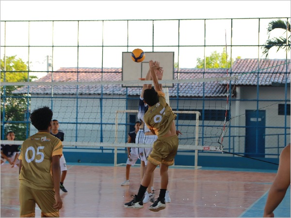 Secretaria de Esporte e Juventude de Juazeiro do Norte abre vagas para aulas de Mini Vôlei