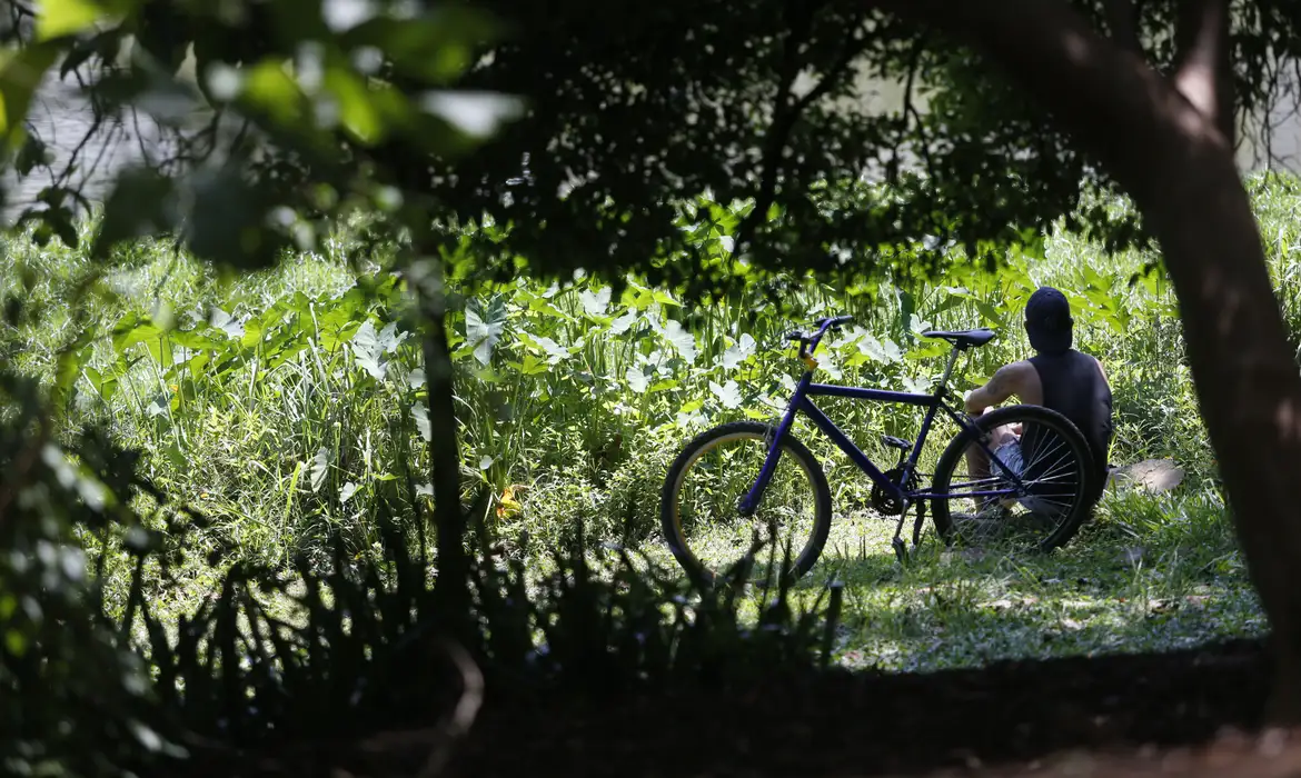 Outono começa com previsão de temperaturas acima de média